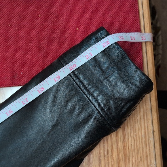 Kenneth Cole black leather jacket - Picture 11 of 12